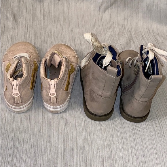 Girls Shoe Bundle Lot Size 8 - Picture 5 of 9